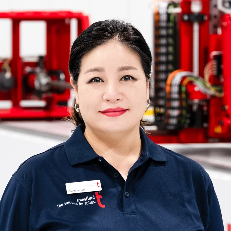 Katarina Park (Sales & Service)